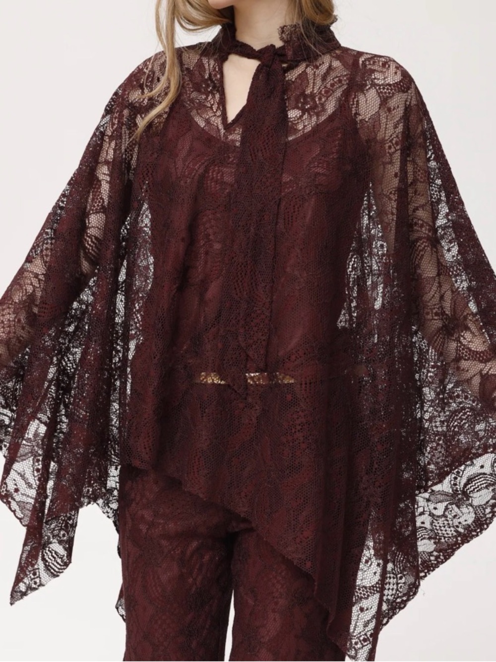 OKY Event Lace Cape with Cami made in Spain. Burgundy/Wine.  Euro 34 - Picture 2 of 8